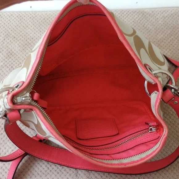 Coach Hampton Weekend Stripe Crossbody Bag - Picture 10 of 12